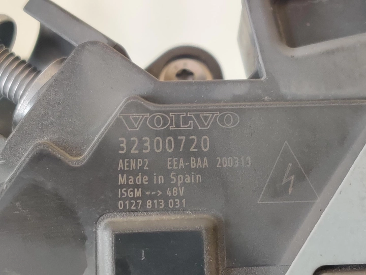 Alternator ISG 48V 32300720 0127813031 Mild Hybrid Volvo XC60 mk2 / XC