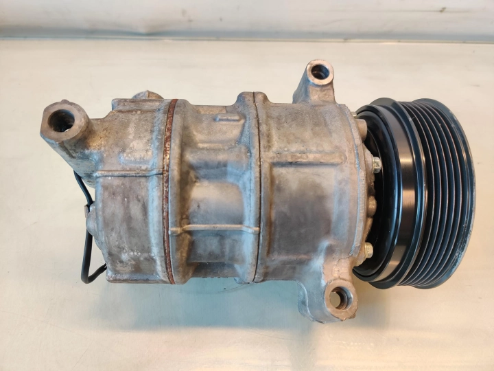 31469966 1.5 Turbo Volvo V40 (525) T2 2018 Air Conditioning Compressor