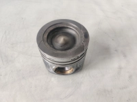 Piston + Pin 32253061 D420T8 2.0 D Volvo V60 V90 XC60 2019- 18TKM