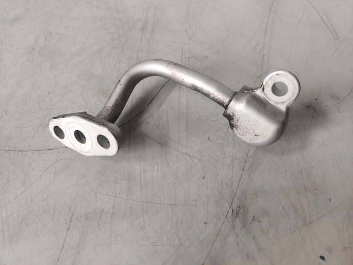 Oil Hose Tube Yamaha MT-10 MT10 16-21 1000cm3