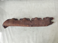 Right Exhaust Manifold T444E 7.3 V8 Turbo Diesel DI Power Stroke For